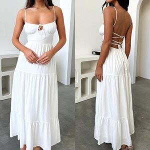 Elegant White Maxi Dress
